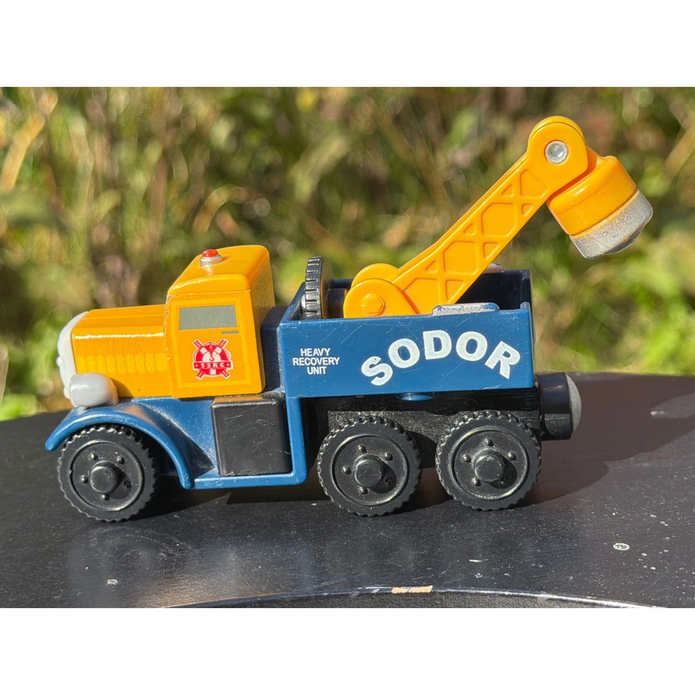 Thomas & Friends Wooden Railway Butch the Tow Truck Y4503 Mattel 2012 Sodor